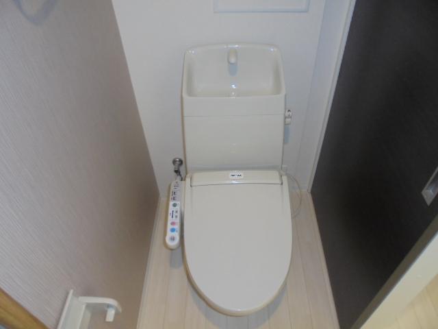 トイレ　シャワー付トイレ