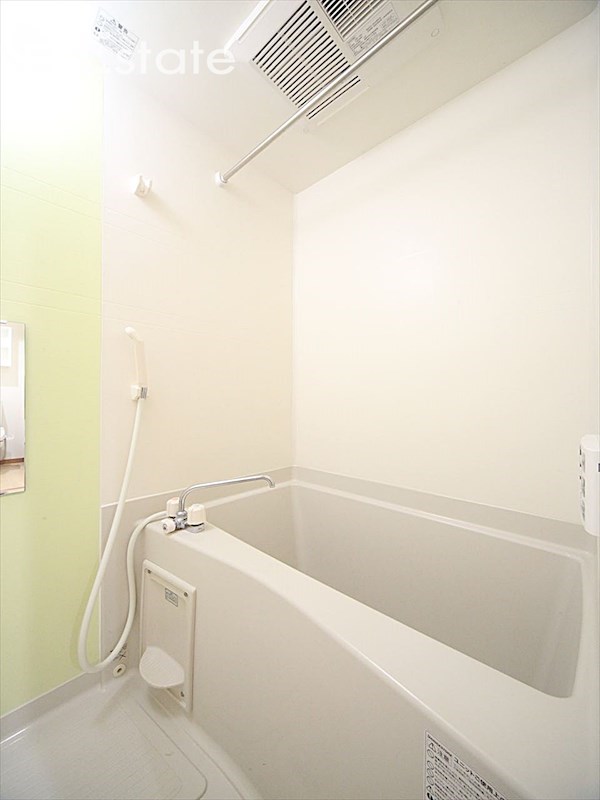 バス・シャワールーム　バスルーム