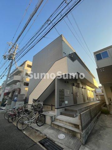 建物外観　落ち着いた雰囲気の外観です