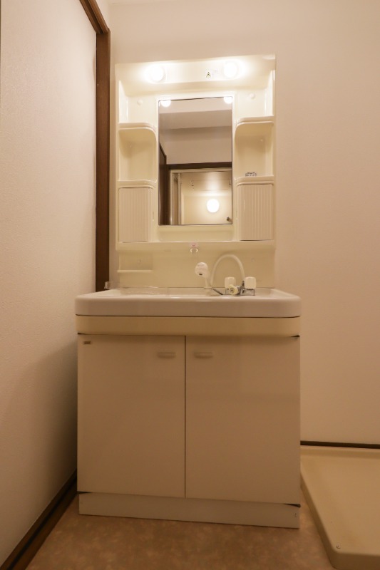 洗面設備　図面と現状に相違がある場合には現状を優先