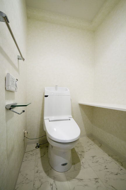 トイレ　清潔感のあるトイレです