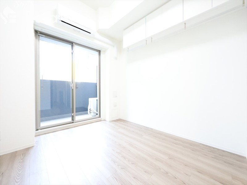 居室・リビング　内装