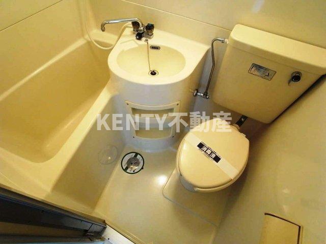 バス・シャワールーム　落ち着いた空間のお風呂です