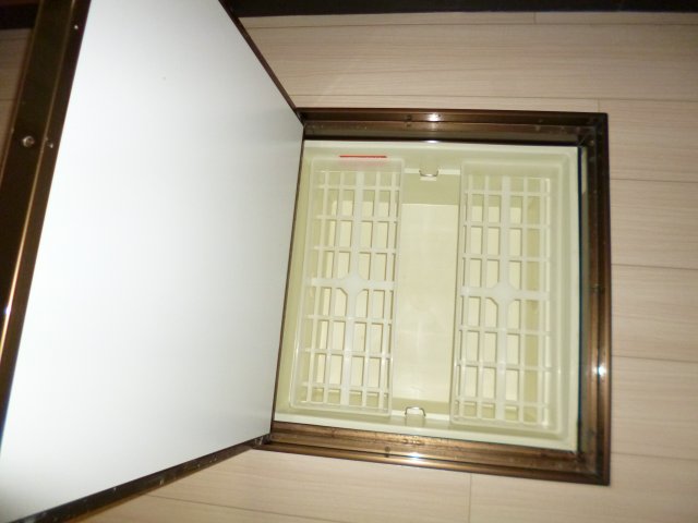 その他　床下収納（１階のみ）