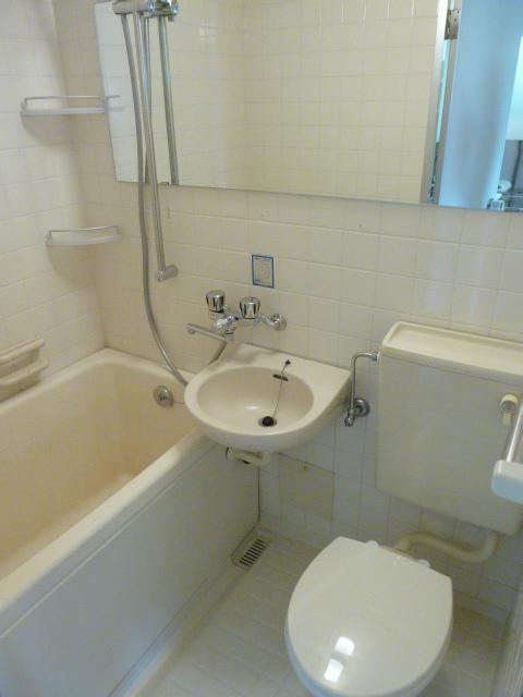 バス・シャワールーム　3点ユニット