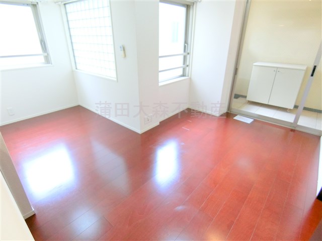 居室・リビング　洋室　リビング