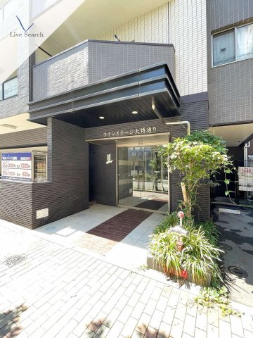 エントランス　毎日通るエントランスはこのようになっています