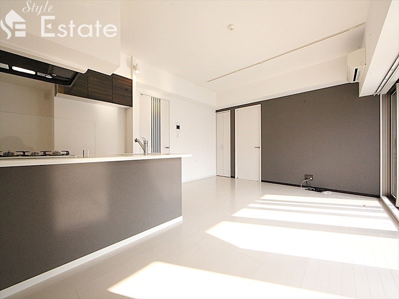 居室・リビング　内装