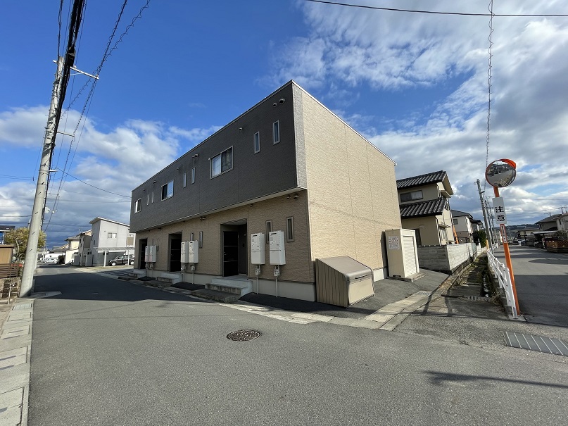 建物外観　Nスタイルホームにお任せ下さい♪