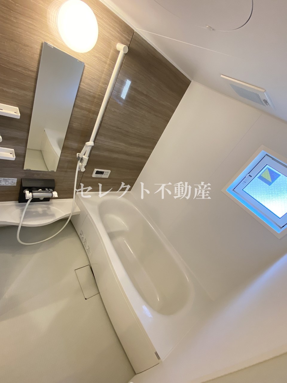 バス・シャワールーム　【ソレアードD-1】