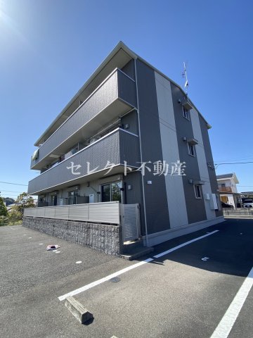 建物外観　【ソレアードD-1】