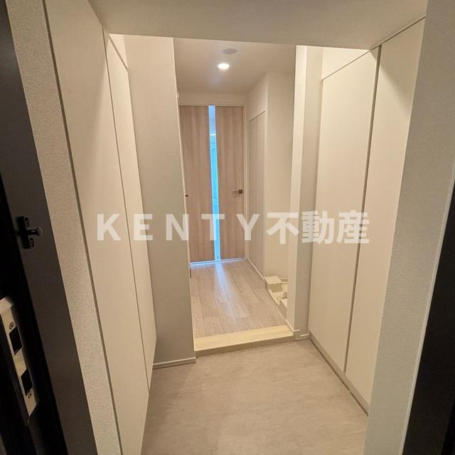 玄関　落ち着いた玄関です