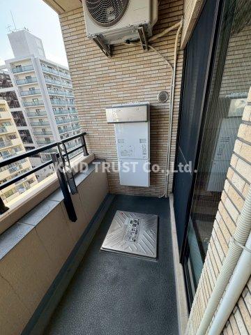 バルコニー　開放的で明るい空間を演出してくれるバルコニーです