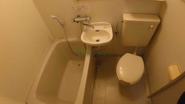 バス・シャワールーム　グレイス戸塚 305