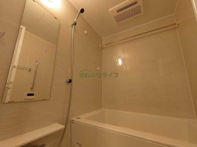 バス・シャワールーム　別部屋参考写真