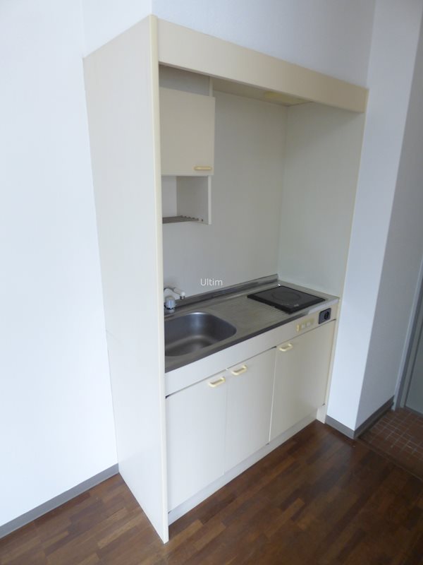 キッチン　違うお部屋の写真です。ご参考までに