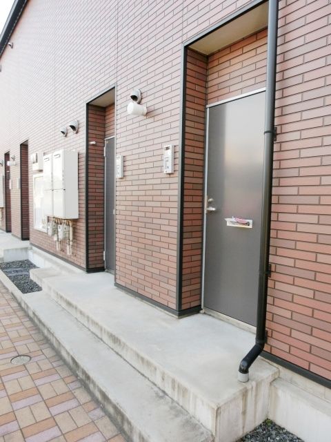 エントランス　エントランスはコチラ