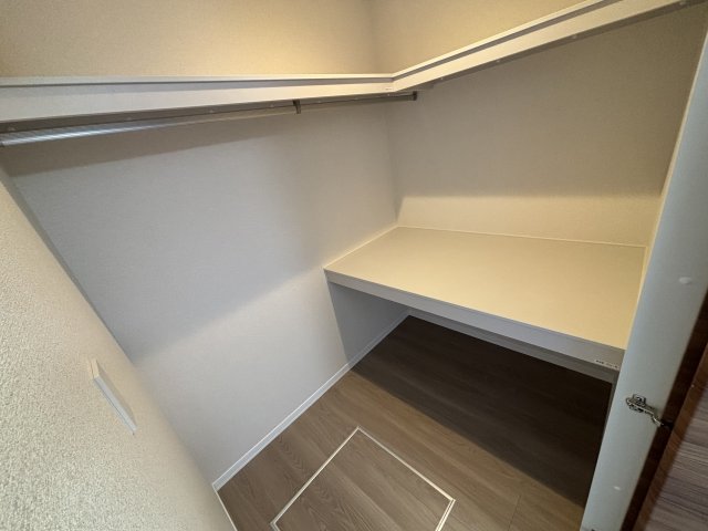 収納　ウォークインクローゼットです◎