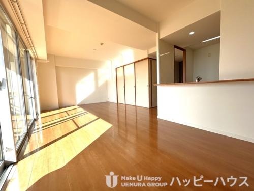 居室・リビング　物件の画像3