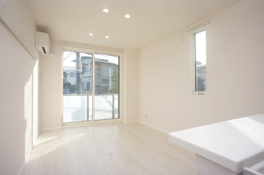 居室・リビング　LDK１１.１帖～エアコン1基付！Wi-Fi無料！