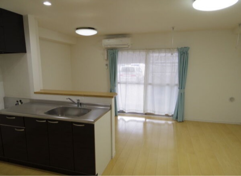 居室・リビング　図面と現状に相違がある場合には現状を優先