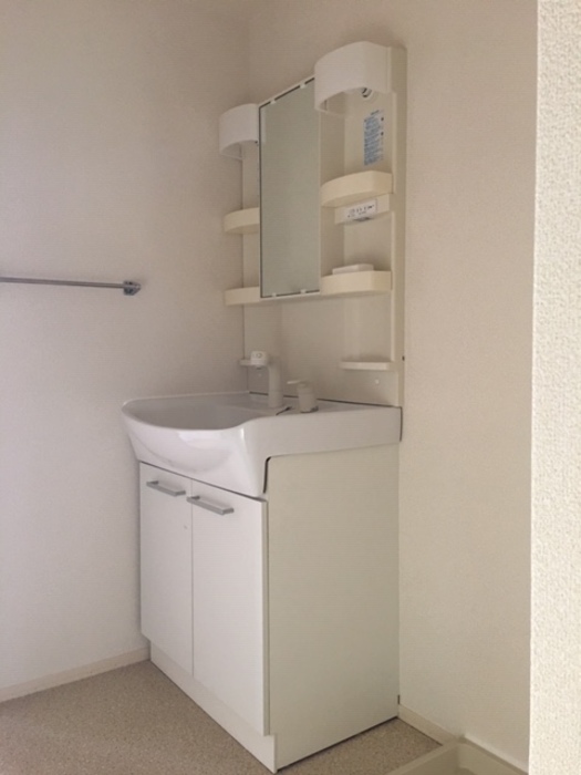 洗面設備　洗髪洗面化粧台