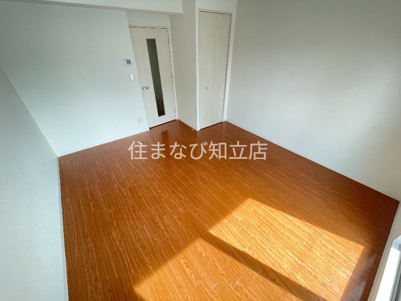 居室・リビング　別部屋写真