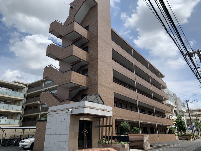 建物外観　鉄筋コンクリート造オートロックマンション♪