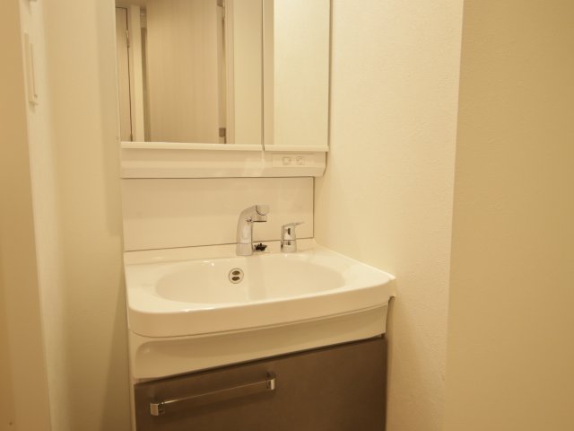 洗面設備　※別号室の参考写真です※