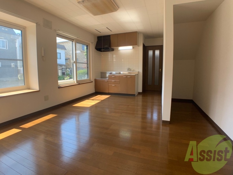 居室・リビング　広くてキレイなＬＤＫが広がっていて、充実した生活が送れそう。