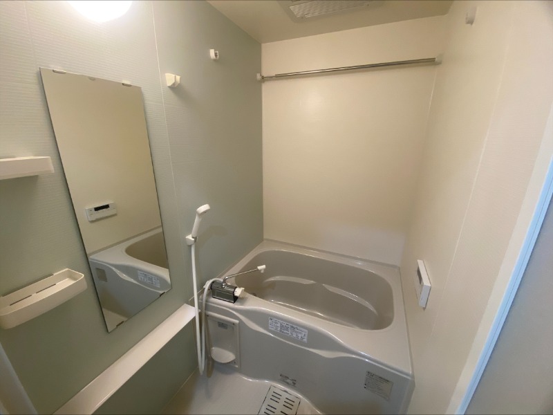 バス・シャワールーム　別タイプのお写真です。