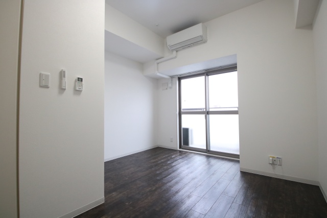 居室・リビング　※別室の参考写真の為、現況優先です。