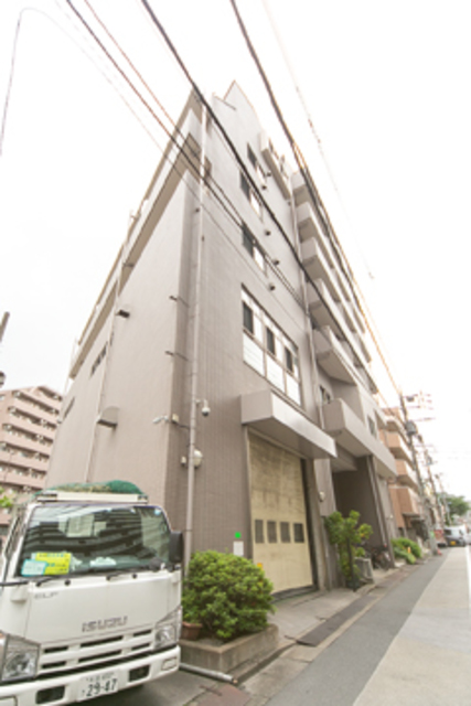 建物外観　落ち着いた雰囲気の外観です