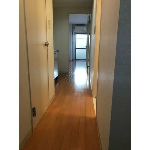 玄関　シューズボックスございます♪