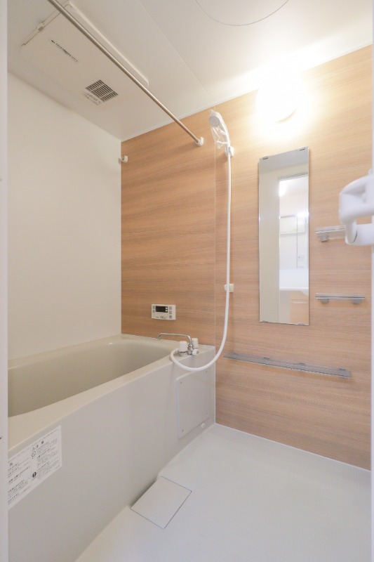 バス・シャワールーム　図面と現状に相違がある場合には現状を優先