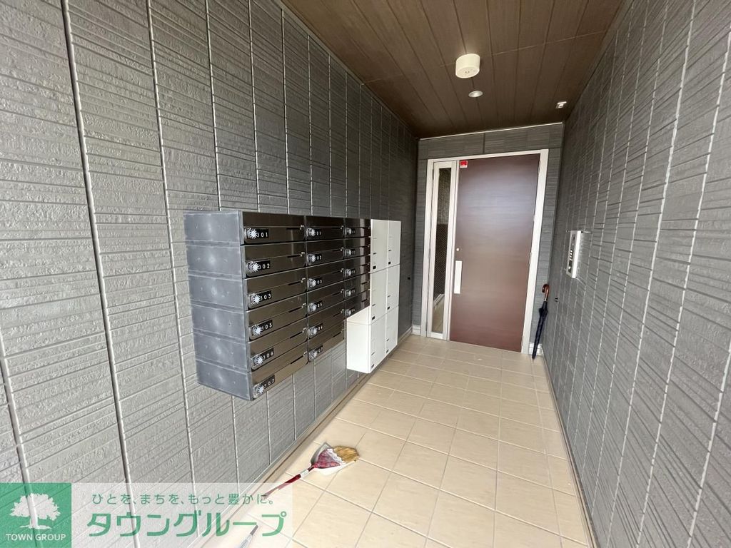 エントランス　エントランス