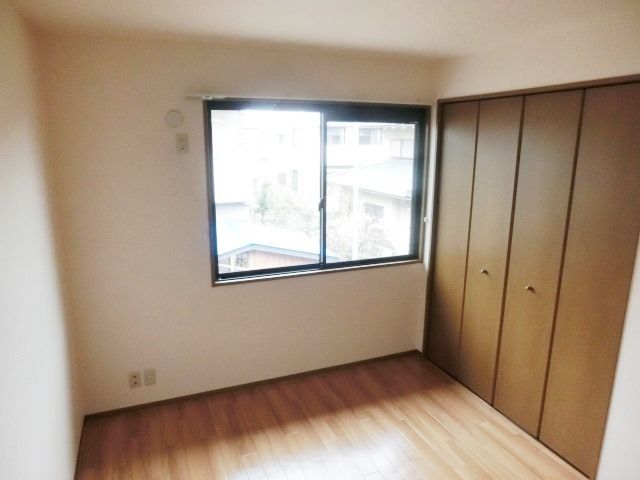 その他部屋・スペース　北側の洋室です