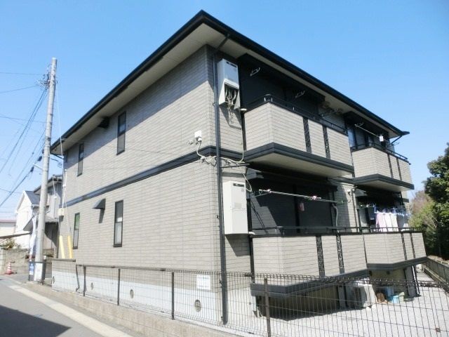 建物外観　嬉しいインターネット使用料不要です