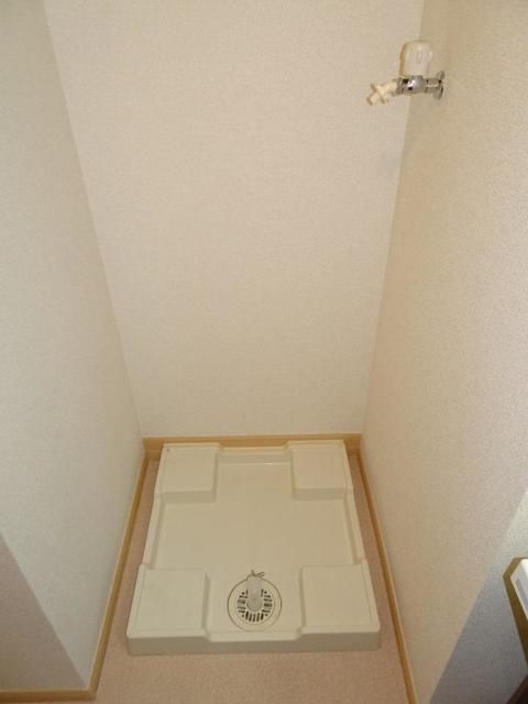 その他設備　洗濯機置場