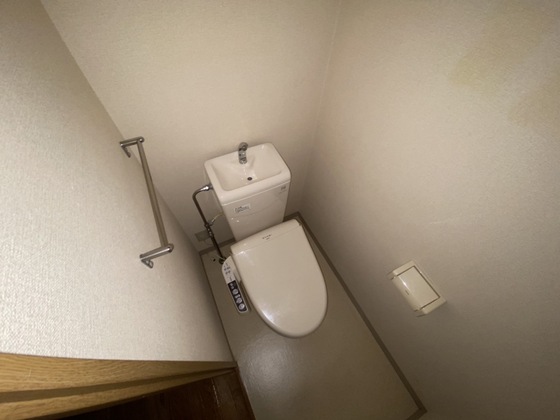 トイレ　※別部屋の写真です