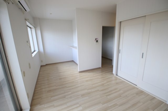 居室・リビング　洋室