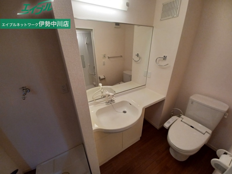 洗面設備　同物件別室の画像です