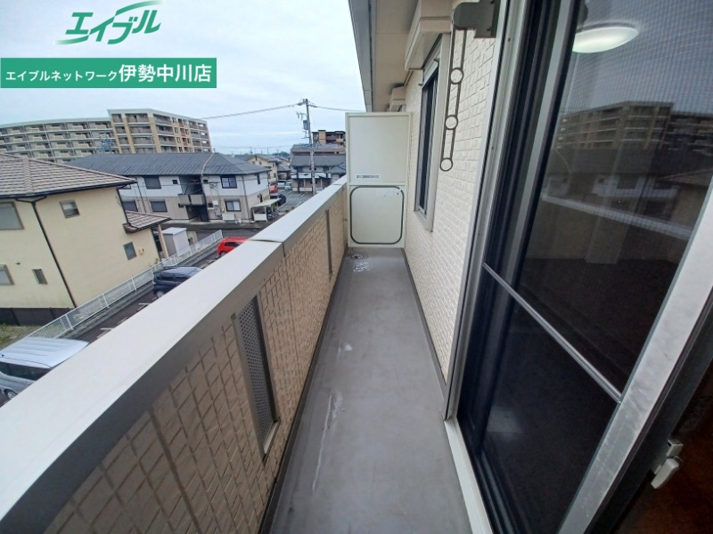 バルコニー　同物件別室の画像です