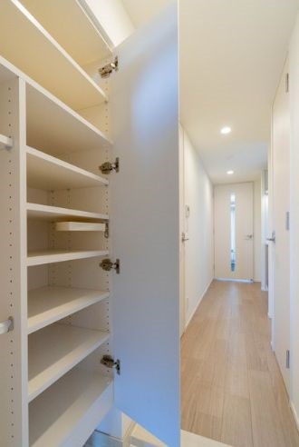 玄関　★モデルルーム☆