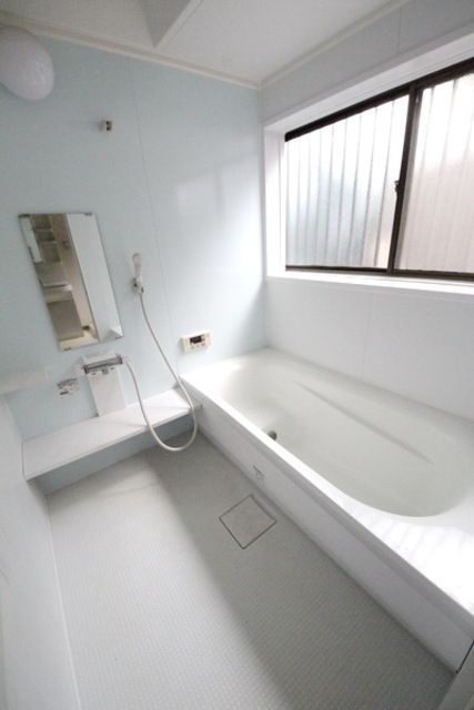 バス・シャワールーム　★お問い合わせはタウンハウジングまで★