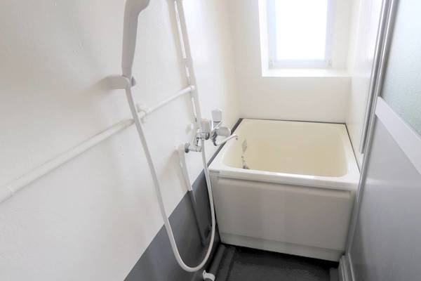 バス・シャワールーム　ビレッジハウスの同一物件・同一タイプの間取りの写真です