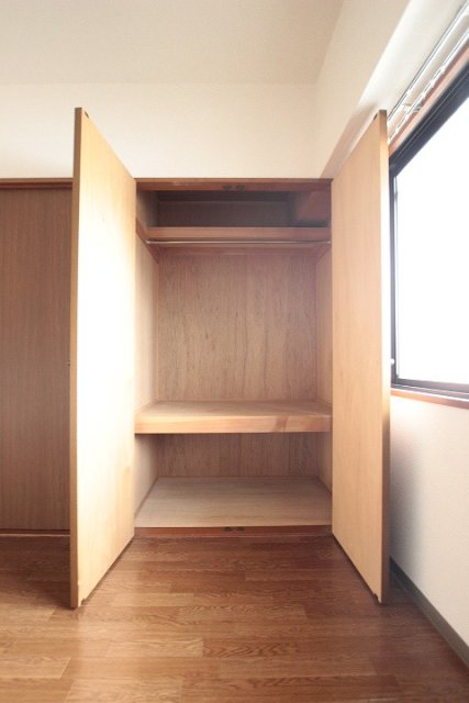 収納　同物件別号室