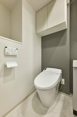 トイレ　落ち着いたトイレです