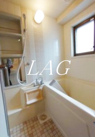 バス・シャワールーム　お風呂です。