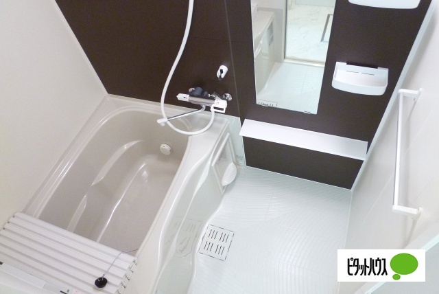 バス・シャワールーム　バス